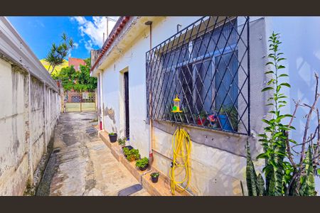 Apartamento para alugar com 60m², 2 quartos e sem vagaEntrada