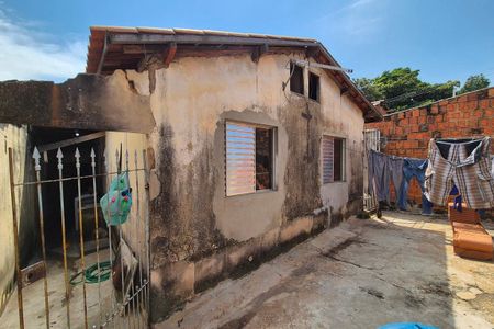 Casa à venda com 90m², 3 quartos e 1 vagaQuintal 