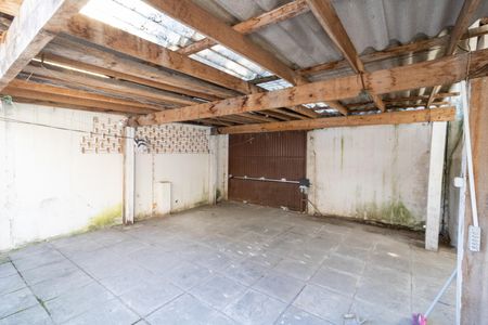 Garagem de casa para alugar com 3 quartos, 154m² em Cristal, Porto Alegre