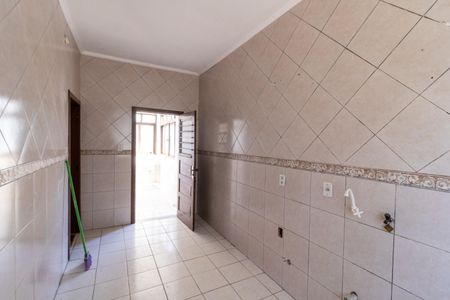 Casa para alugar com 154m², 3 quartos e 2 vagas Casa para alugar com 154m², 3 quartos e 2 vagasCozinha