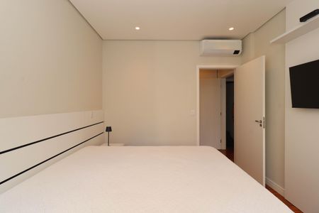 Suíte 1 de apartamento à venda com 2 quartos, 103m² em Jardim Paulista, São Paulo