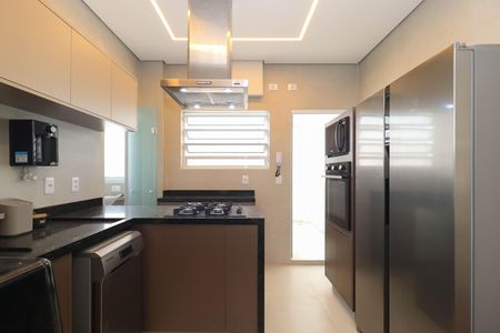 Apartamento à venda com 103m², 2 quartos e 1 vaga Apartamento à venda com 103m², 2 quartos e 1 vagaCozinha