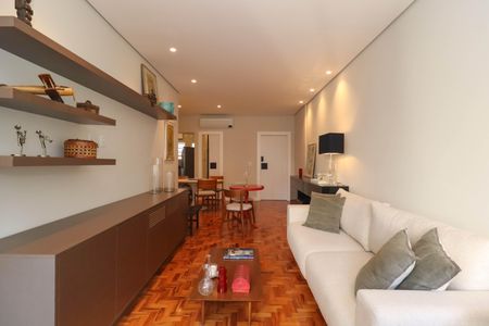 Apartamento à venda com 103m², 2 quartos e 1 vaga Apartamento à venda com 103m², 2 quartos e 1 vagaSala