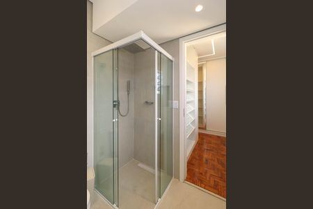 Apartamento à venda com 103m², 2 quartos e 1 vaga Apartamento à venda com 103m², 2 quartos e 1 vagaBanheiro da Suíte 1