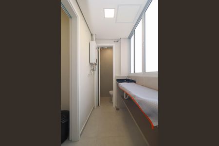 Apartamento à venda com 103m², 2 quartos e 1 vaga Apartamento à venda com 103m², 2 quartos e 1 vagaQuarto de Serviço