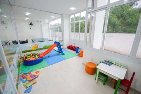 Apartamento para alugar com 69m², 3 quartos e 2 vagas Apartamento para alugar com 69m², 3 quartos e 2 vagasÁrea comum - Brinquedoteca