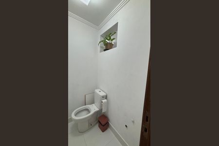 Apartamento à venda com 105m², 3 quartos e 3 vagasLavabo