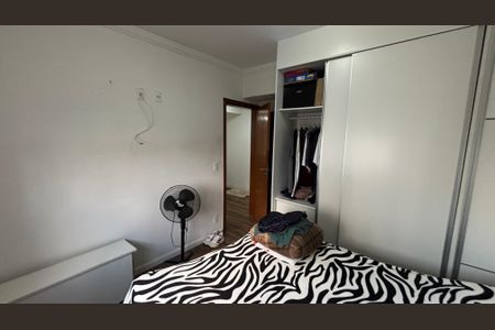 Apartamento à venda com 105m², 3 quartos e 3 vagasQuarto 2