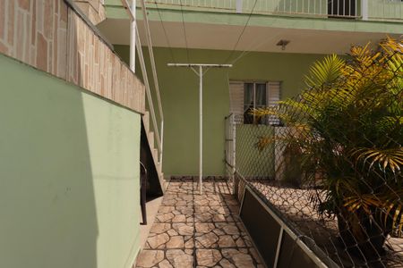 Casa para alugar com 95m², 2 quartos e 1 vagaQuintal