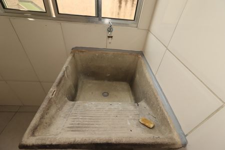 Casa para alugar com 95m², 2 quartos e 1 vagaÁrea de Serviço - Tanque