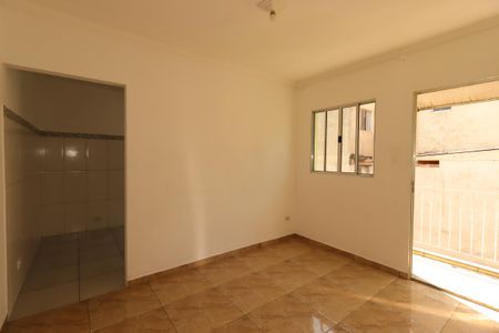 Sala de casa para alugar com 2 quartos, 95m² em Jardim Silvana, Santo André