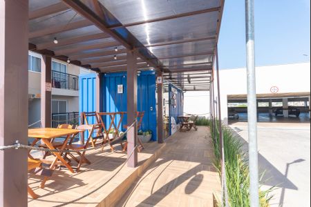 Apartamento para alugar com 46m², 2 quartos e 1 vagaMinimercado