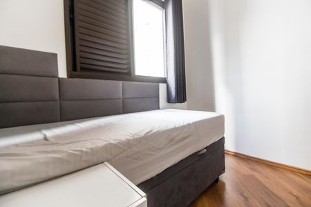 Apartamento à venda com 72m², 3 quartos e 2 vagasQuarto 2