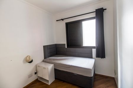 Apartamento à venda com 72m², 3 quartos e 2 vagasQuarto 2