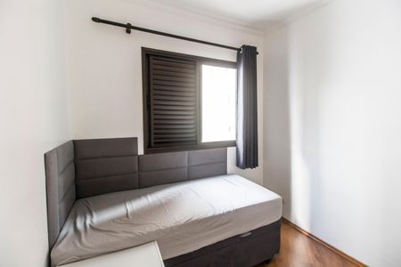 Apartamento à venda com 72m², 3 quartos e 2 vagasQuarto 2