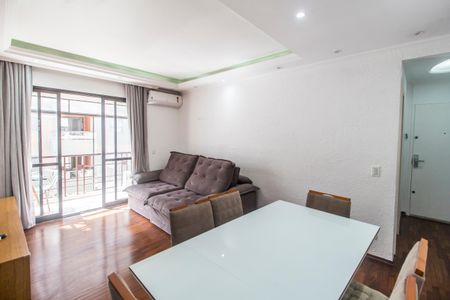 Apartamento à venda com 72m², 3 quartos e 2 vagasSala 