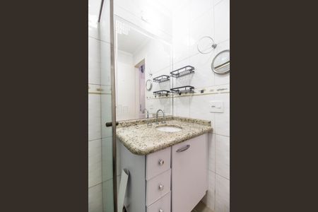 Apartamento à venda com 72m², 3 quartos e 2 vagasBanheiro da Suíte