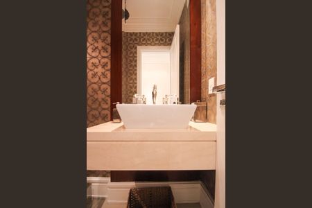 Apartamento para alugar com 216m², 3 quartos e 3 vagasLavabo