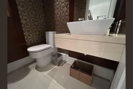 Apartamento para alugar com 216m², 2 quartos e 3 vagasLavabo