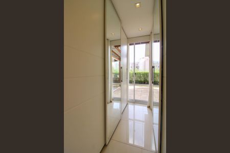 Apartamento para alugar com 216m², 3 quartos e 3 vagasCloset Quarto 