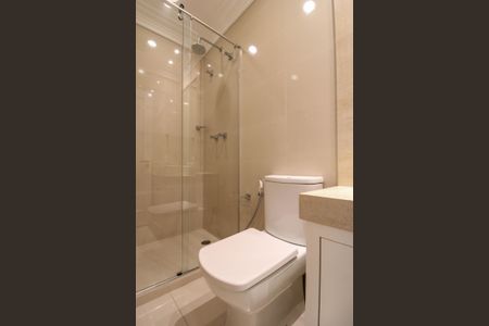 Apartamento para alugar com 216m², 3 quartos e 3 vagasBanheiro Suíte 1