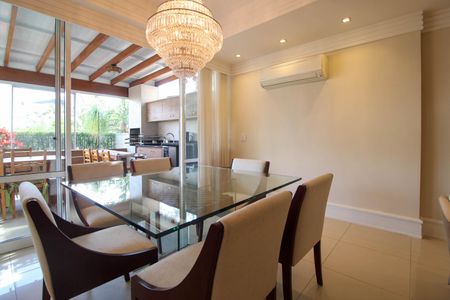 Apartamento para alugar com 216m², 3 quartos e 3 vagasSala de Jantar
