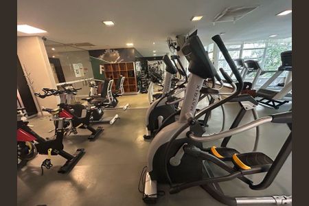 Apartamento para alugar com 216m², 2 quartos e 3 vagasÁrea comum - Academia