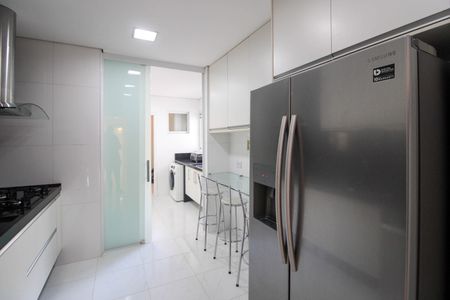 Apartamento para alugar com 216m², 3 quartos e 3 vagasCozinha 