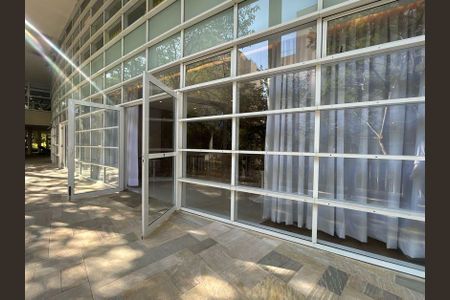 Apartamento para alugar com 216m², 2 quartos e 3 vagasEntrada salão de festa