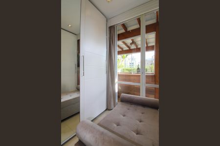 Apartamento para alugar com 216m², 3 quartos e 3 vagasCloset Suíte 2