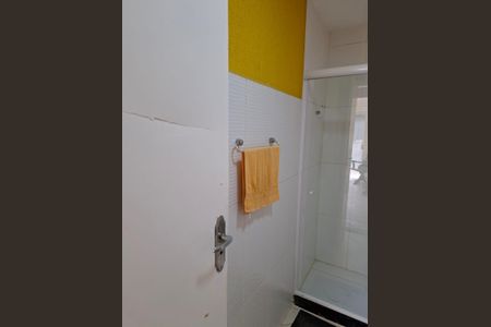 Casa de condomínio para alugar com 120m², 2 quartos e 1 vagaBanheiro