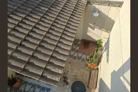 Casa de condomínio para alugar com 120m², 2 quartos e 1 vagaVista