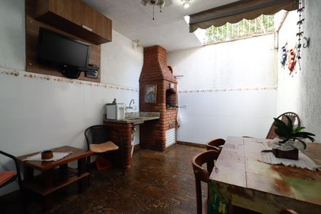 Casa de condomínio à venda com 100m², 2 quartos e 1 vagaEspaço Gourmet