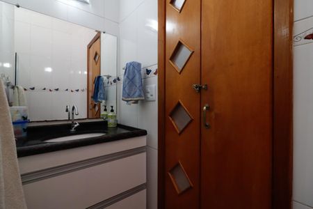 Casa de condomínio à venda com 100m², 2 quartos e 1 vagaBanheiro