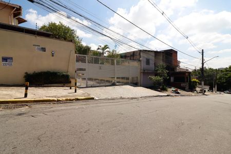 Casa de condomínio à venda com 100m², 2 quartos e 1 vagaFachada