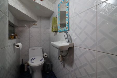 Casa de condomínio à venda com 100m², 2 quartos e 1 vagaLavabo