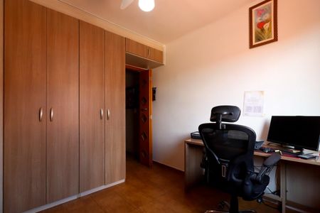 Casa de condomínio à venda com 100m², 2 quartos e 1 vagaQuarto 2