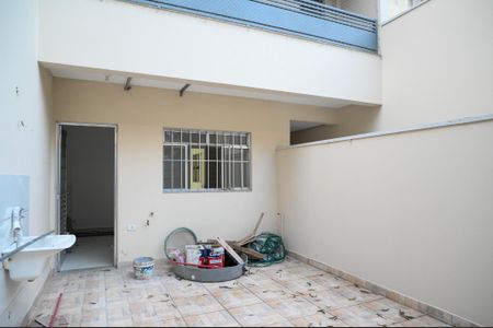 Casa para alugar com 27m², 1 quarto e 1 vagaÁrea de Serviço/Garagem