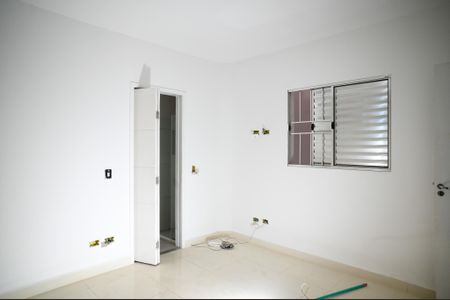 Quarto Suite de casa para alugar com 1 quarto, 27m² em Sacoma, São Paulo