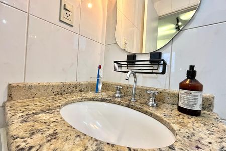 Apartamento para alugar com 40m², 1 quarto e 1 vaga Apartamento para alugar com 40m², 1 quarto e 1 vagaBanheiro da Suíte
