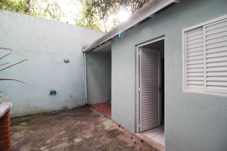Casa para alugar com 125m², 2 quartos e 1 vagaQuintal