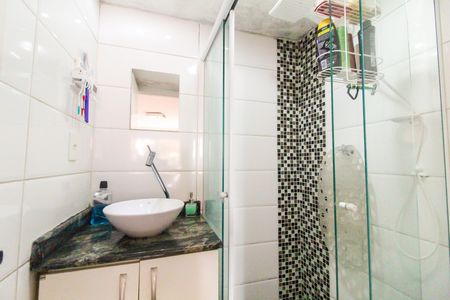 Apartamento à venda com 42m², 2 quartos e sem vagaBanheiro