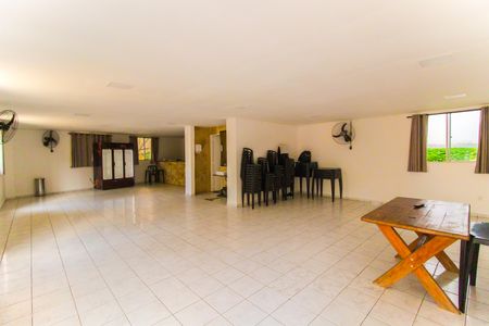 Apartamento à venda com 42m², 2 quartos e sem vagaÁrea comum - Salão de festas