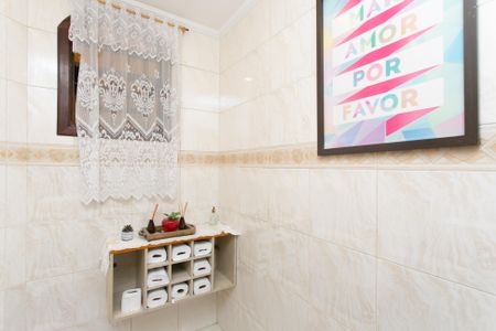 Casa para alugar com 200m², 3 quartos e 2 vagasLavabo 