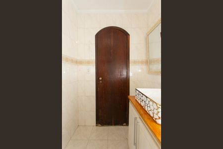 Casa para alugar com 200m², 3 quartos e 2 vagasLavabo 