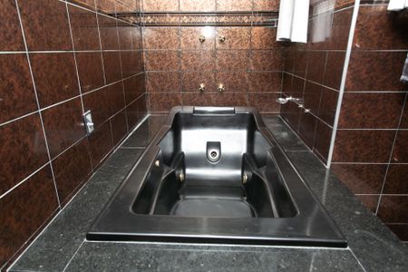 Casa para alugar com 200m², 3 quartos e 2 vagasBanheiro da Suíte 1 