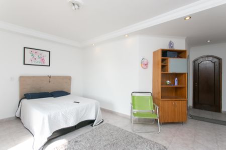 Suíte 1  de casa à venda com 3 quartos, 200m² em Conjunto Habitacional Aguia de Haia, São Paulo