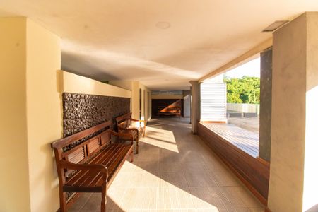 Apartamento à venda com 65m², 2 quartos e 1 vaga Apartamento à venda com 65m², 2 quartos e 1 vagaÁrea comum