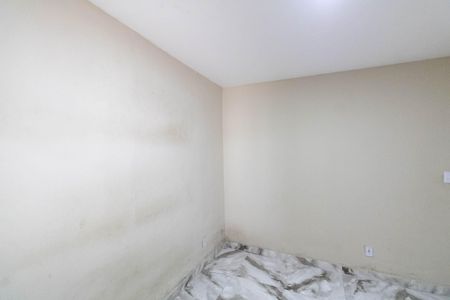 Quarto 1 de casa para alugar com 2 quartos, 120m² em Paciência, Rio de Janeiro