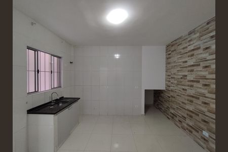 Casa para alugar com 27m², 1 quarto e sem vaga Casa para alugar com 27m², 1 quarto e sem vagaCozinha - Torneira